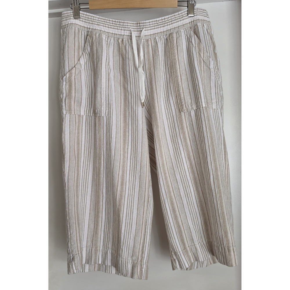 Land 'n Sea Women's Shorts 1X Beige‎ White Striped Linen Blend Bermuda